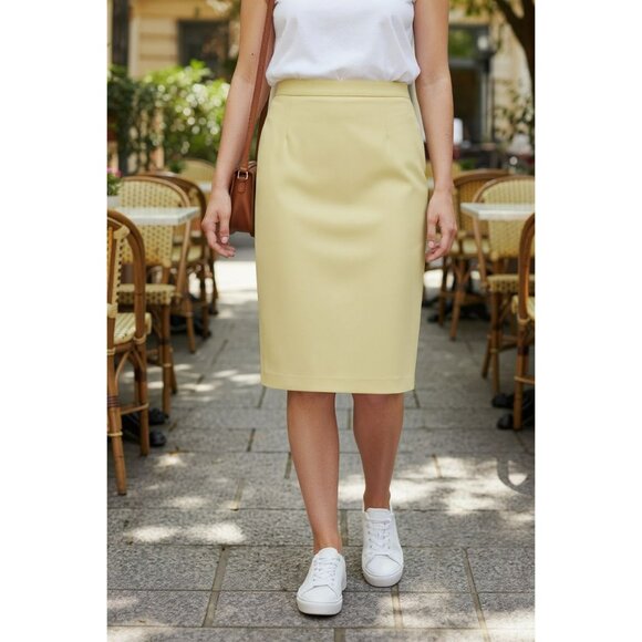 Givenchy Zip Skirt L US10 FR42 – Pastel Yellow, Slim Fit, Pre-Loved - Picture 1 of 6